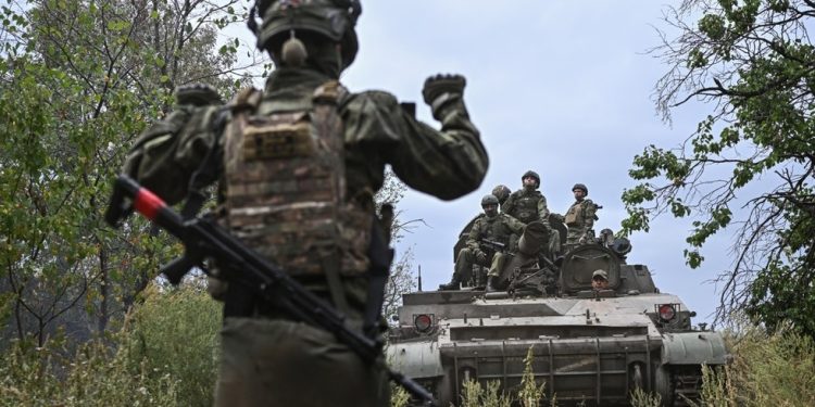 Ukrajinski mir ‘mora biti trajan’ – Putin — RT World News