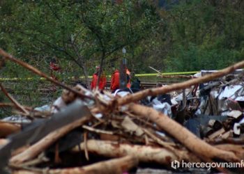 VLADA HNŽ Uz pronađenih 20 stradalih osoba, za 5 njih se još uvijek traga