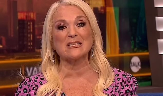 Vanessa Feltz (62) otkriva da se bacila iz taksija u pokretu čim je saznala da je bivši zaručnik Ben Ofoedu (51) vara