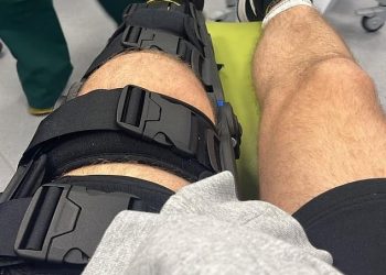 Velška nogometna momčad NAPADNUTA je ‘bejzbol palicama i sjedalima za bicikl’ nakon loše raspoložene nedjeljne Ligaške utakmice – pri čemu je jedan igrač zadobio ‘ozljede koje su mu promijenile život’ tijekom nasilnog napada