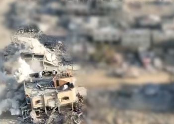 Video prikazuje izraelski tenk kako puca na zgradu u kojoj je bio zabarikadiran Sinwar