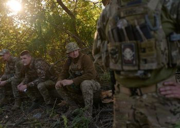 Više od 100.000 ukrajinskih vojnika dezertiralo – MP — RT Rusija i bivši Sovjetski Savez