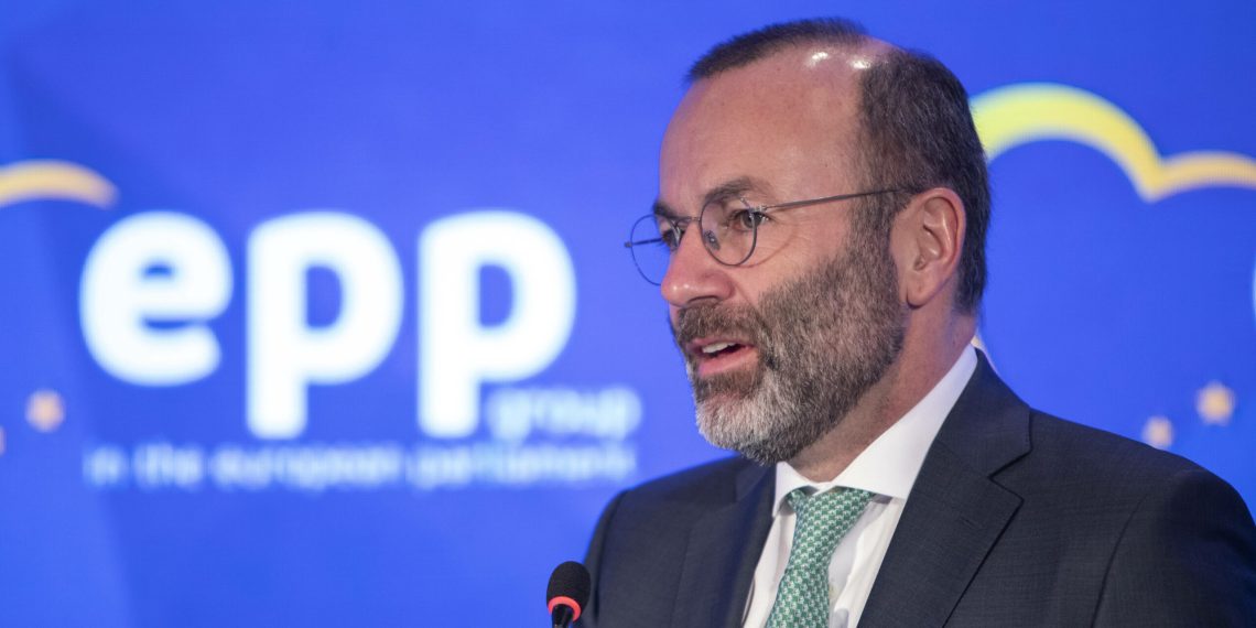 Vjerojatni budući njemački kancelar u problemima zbog ‘zaigranih’ suradnika: bogatili se na razne načine