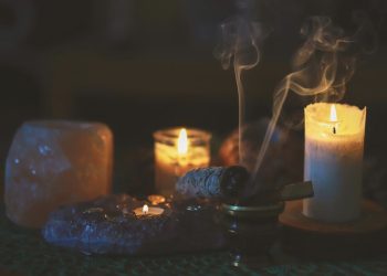 Vještice prijavljuju da čini protiv Trumpa ne djeluju: ‘On ima štit oko sebe’