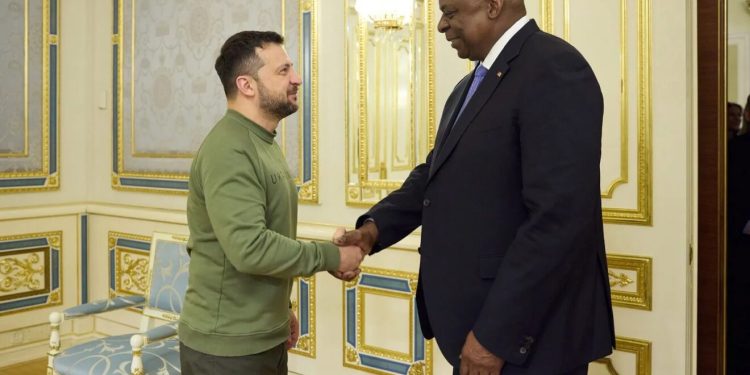 Vođa Pentagona stigao u Kijev praznih ruku, ali s ‘jasnom porukom o snažnoj podršci’