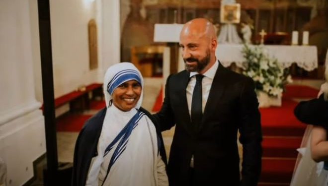 Vodio kafiće na Zrću, pa dijelio krunice, danas poziva: ‘Za Novalju treba moliti’