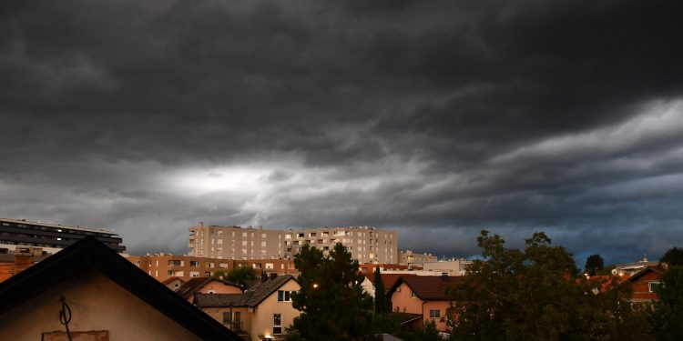 Zagrepčane probudila hladnoća, stiže pogoršanje: ‘Približava nam se sa sjeverozapada Europe’