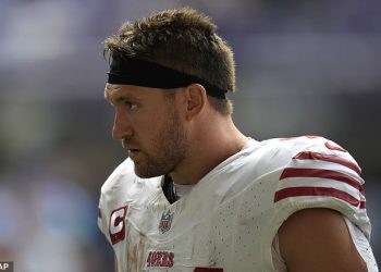 Zvijezda 49ersa, Kyle Juszczyk, nanišanio se na novinara Granta Cohna u bizarnom bijesu u svlačionici: ‘Uvijek visi okolo dok se presvlačimo’