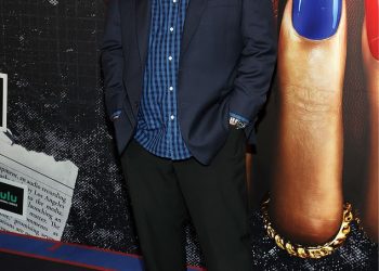 Zvijezda Voljene moderne obitelji pridružit će se ekipi nove Hulu pravne drame Kim Kardashian All’s Fair