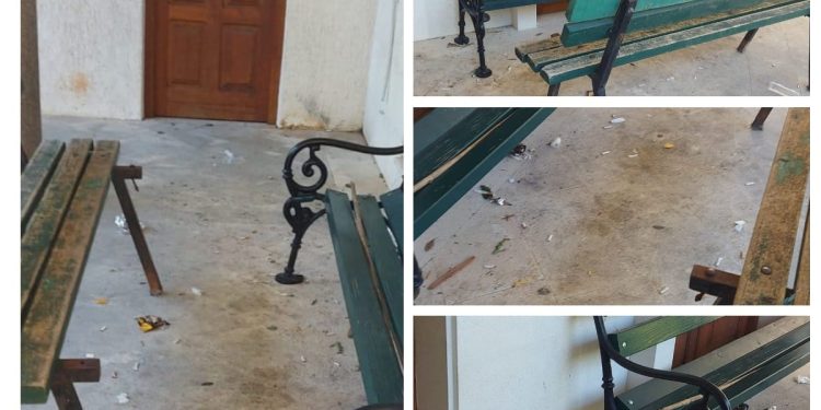 Mladi se na splitskoj Žrnovnici druže ispred mrtvačnice!