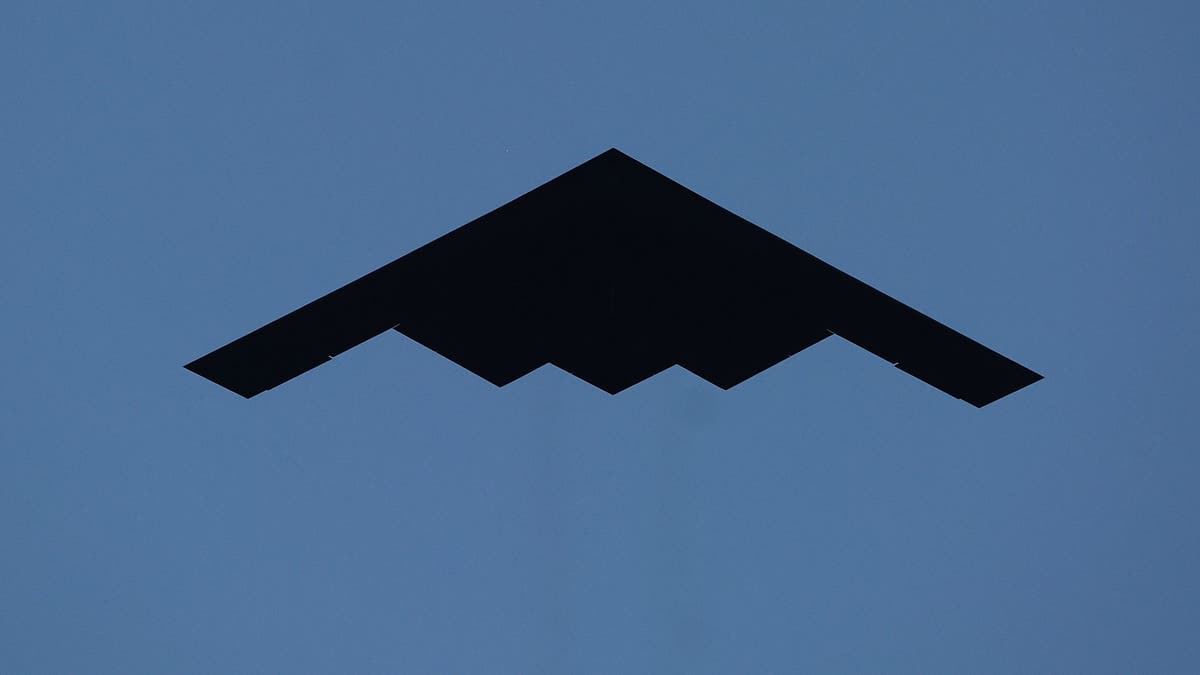 B-2 Stealth bombarderi korišteni su za napade na ciljeve Houthia u Jemenu 16. listopada 2024., rekao je američki ministar obrane Lloyd Austin III.  