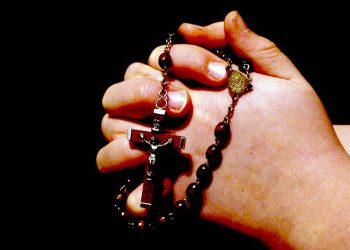 Tri načina na koji krunica može promijeniti vaš život: ‘Ogroman izvor milosti’