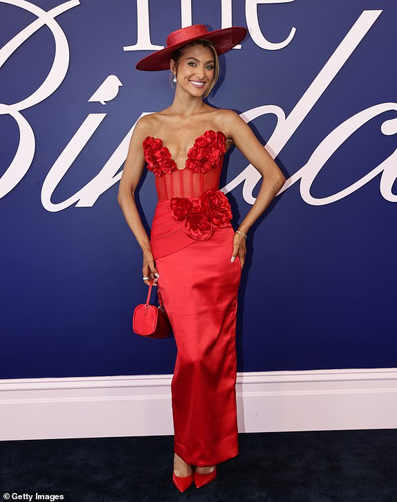 MELBOURNE, AUSTRALIA - NOVEMBER 05: Hannah Del Sasso poses for a photo during 2024 Melbourne Cup Day at Flemington Racecourse on November 05, 2024 in Melbourne, Australia. (Photo by Sam Tabone/Getty Images)