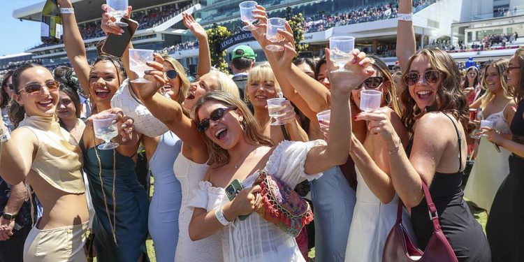 2024 Melbourne Cup live updates: American sporting legend gets caught making an embarrassing mistake