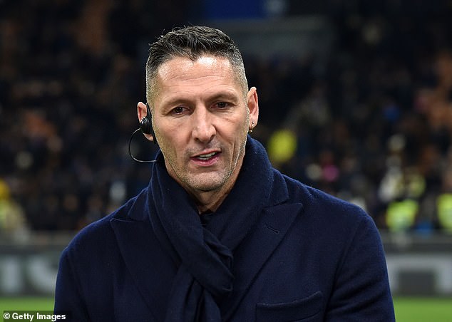Materazzi (iznad) otkrio je da je konačno spreman zakopati ratne sjekire s francuskom legendom