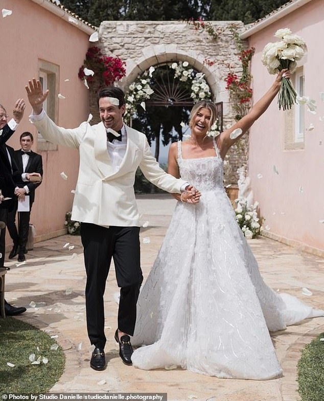 Anna i Michael vjenčali su se na glamuroznoj ceremoniji na Krfu u Grčkoj ranije ove godine