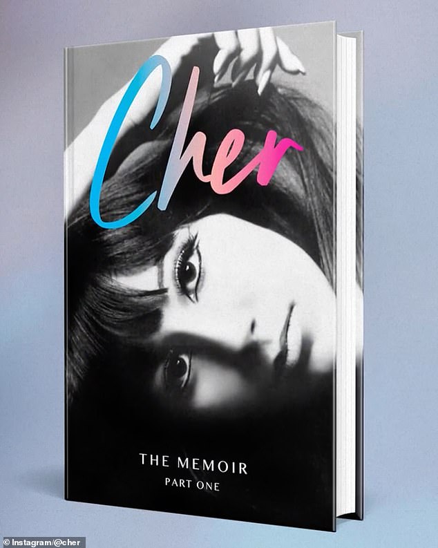 Cher je izdala The Memoir: Part One (na slici) 19. studenog, a drugi tom se očekuje 2025.