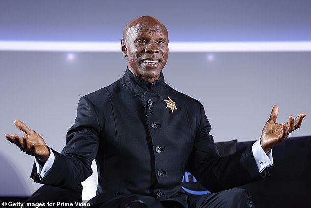 Međutim, Eubank Snr nije se pojavio u kutu svog sina od 2019. i dospio je na naslovnice složivši se s onima koji su 34-godišnjaka nakon poraza od Liama Smitha nazvali 'šarlatanom'