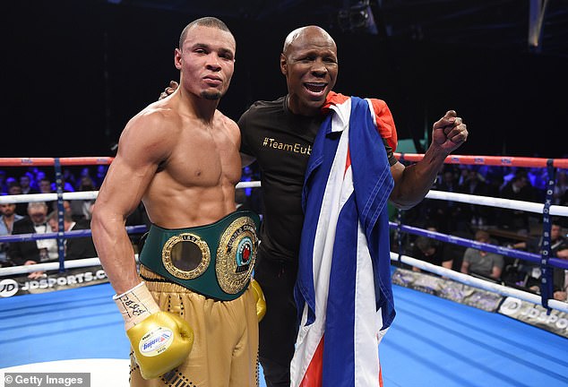 Godinama je bivši boksački velikan Eubank Snr (na slici gore, desno) bio središnja figura u karijeri svog sina ¿ stalna prisutnost u teretani, u ringu i na konferencijama za tisak