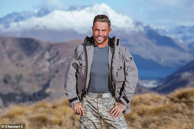 Bivši Kraljevski marinci i SBS rekli su da je zvijezda The Only Way Is Essex Bobby (na slici) 'lako najistaknutija osoba koja je napravila najveći napredak u seriji'