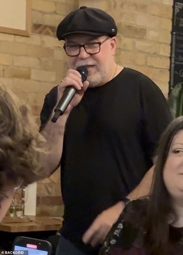 Former X Factor winner Steve Brookstein looked unrecognisable as he performed to punters at a small Northumberland pub over the weekend
