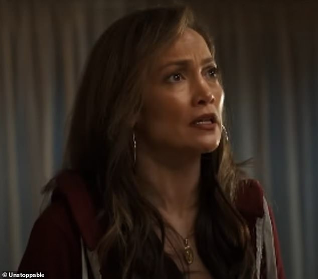 The Air actor-director, 52, said that 'Jennifer is spectacular' in the role of Judy Robles in the sports drama