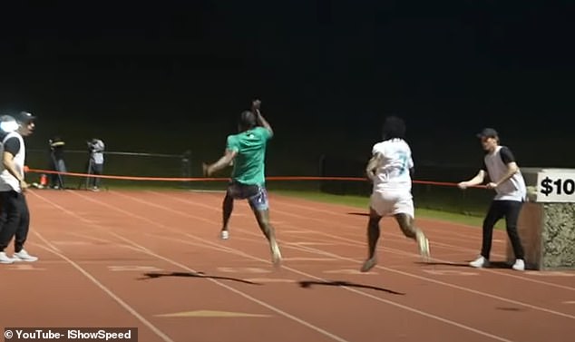 Lyles je na kraju izvukao prednost od svog konkurenta, ali je utrka bila bliža od očekivanog