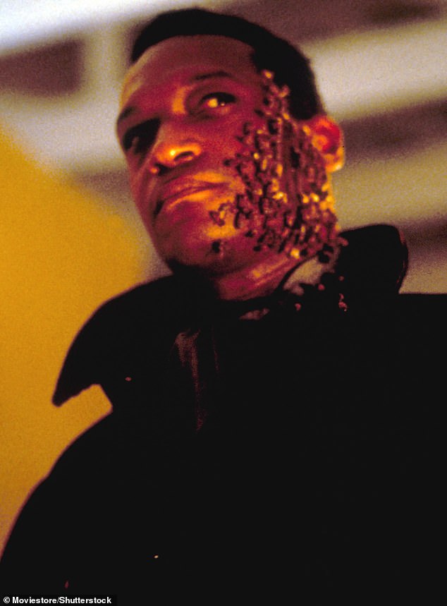 Nakon nevjerovatnog uspjeha prvog filma, Todd je glumio u dva nastavka, Candyman: Farewell To The Flesh 1995. (na slici) i Candyman: Dan mrtvih 1999.