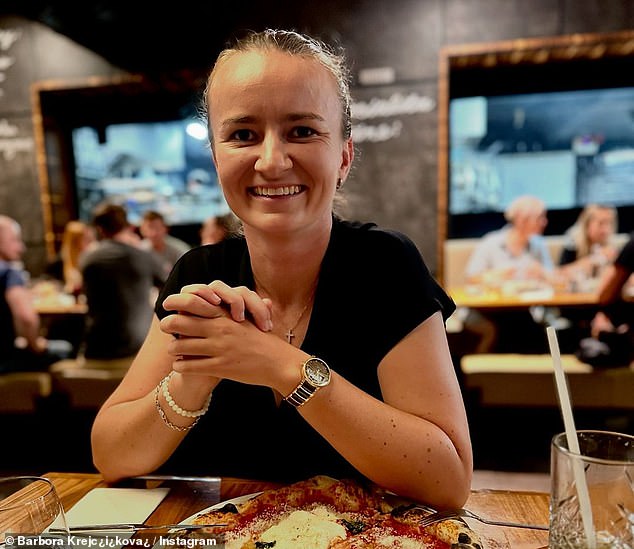 Komentator Jon Wertheim objavio je u nedjelju ispriku teniskoj zvijezdi i smijenjen je s posla