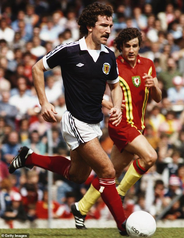 Bio je kapetan svoje reprezentacije 27 puta i predstavljao ju je na tri Svjetska prvenstva (na slici, igrajući protiv Walesa 1979.)