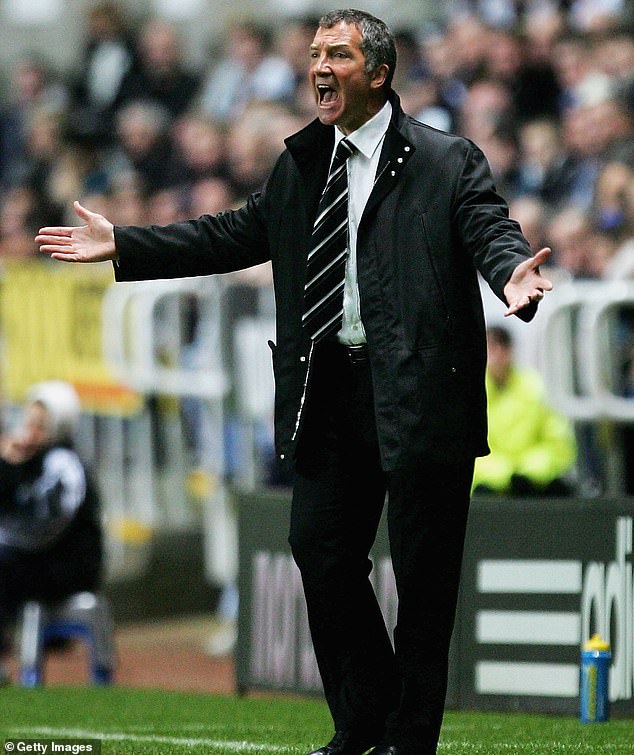 Nastavio je voditi niz engleskih momčadi, uključujući Newcastle, koji je napustio 2006