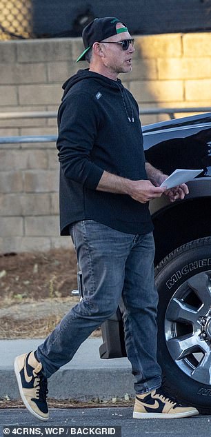 Johnson je viđen u dubokom razgovoru sa svojim voljenima