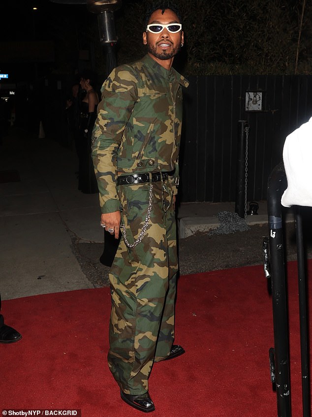 Earlier in the evening, he was also spotted arriving to Bar Marmomt in Los Angeles for the main event