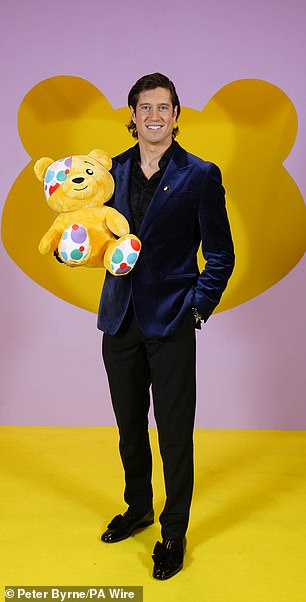 Rochelle Humes i Vernon Kay odjeveni da impresioniraju dok su se pripremali za gostovanje na BBC-ju Children In Need u petak