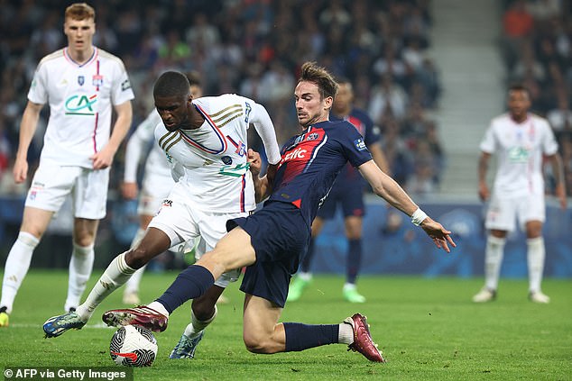 Lyon je osvojio sedam uzastopnih naslova prvaka u 2000-ima, ali PSG je dominantan od tada