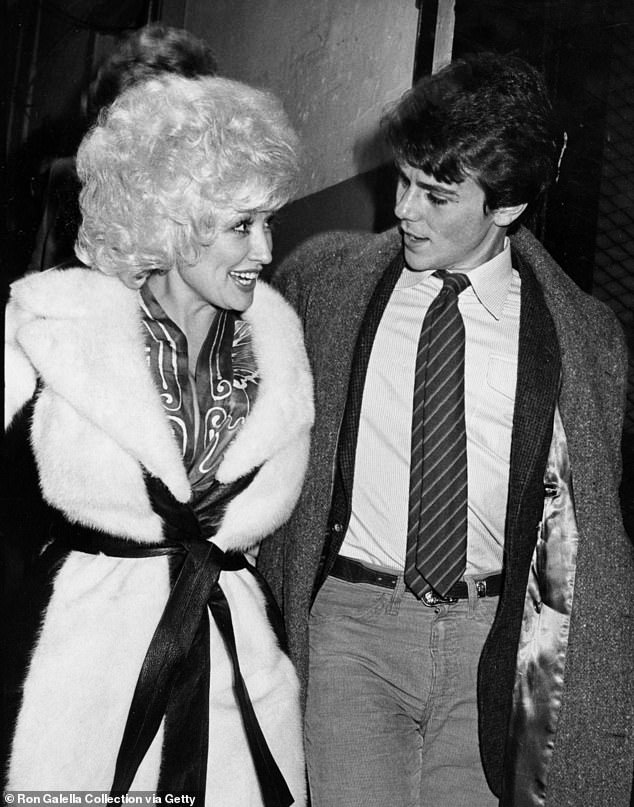 David Parton, stariji brat glazbene ikone Dolly Parton, preminuo je u 82. godini; (na slici 1980.)