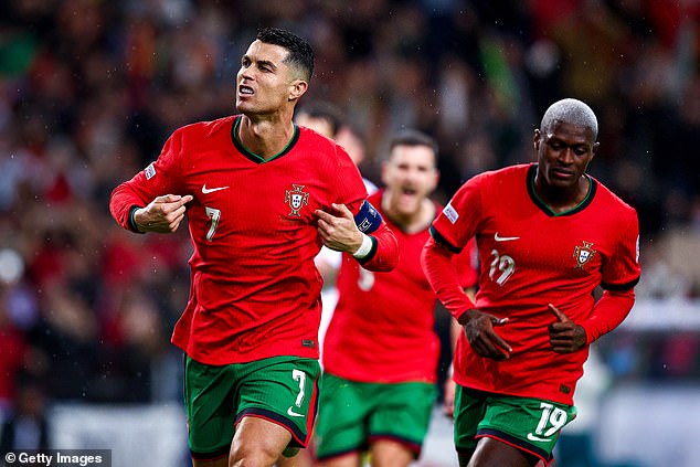 Ronaldo je zabio gol tijekom 5-1 pobjede Portugala protiv Poljske u Ligi nacija u petak