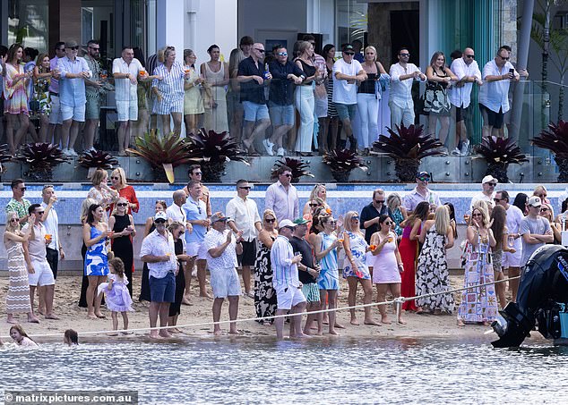 The celebrity guests enjoyed cocktails as they made a beeline for the beach to cool down