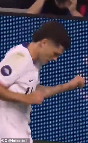 Christian Pulisic ispružio je ruke da zapleše poput Donalda Trumpa
