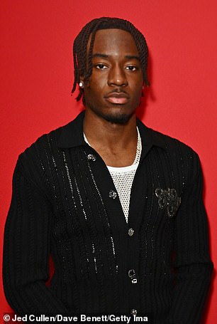 Palmerov suigrač iz Chelseaja Noni Madueke također je bio prisutan nakon što je prošlog tjedna igrao za Englesku