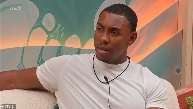 Finalist Big Brothera Segun Shodipo otkrio je da on i Hanah Haji još nisu odgovorili na njegove komentare o njihovom 'flertnom' prijateljstvu, nakon što su otkriveni tijekom finala u petak