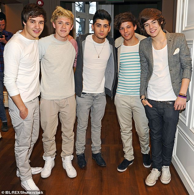 S lijeva na desno: članovi One Directiona Liam Payne, Niall Horan, Zayn Malik, Louis Tomlinson i Harry Styles 2012.
