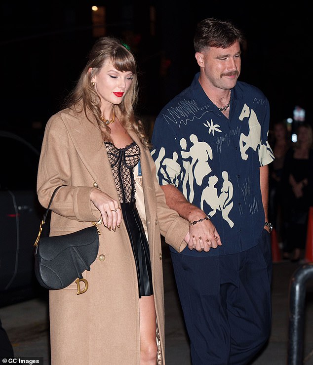 Taylor Swift i Travis Kelce viđeni su 11. listopada 2024. u New Yorku