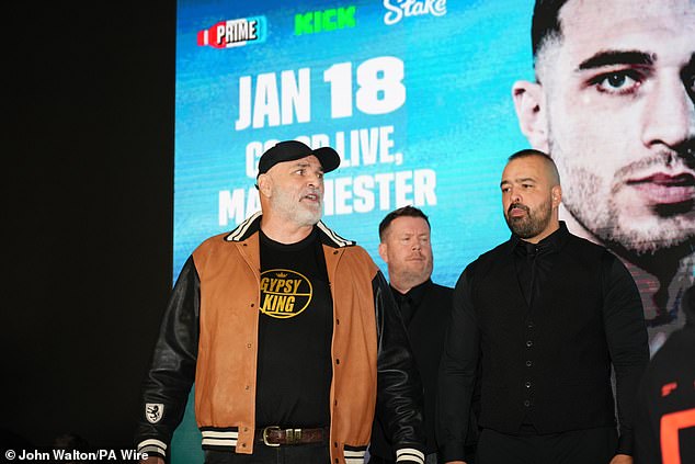 John Fury, lijevo, sukobio se s Tillom nakon burne press konferencije u utorak