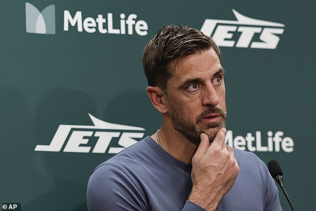 Aaron Rodgers navodno želi nastaviti igrati u NFL-u sljedeće sezone - samo ne u New Yorku