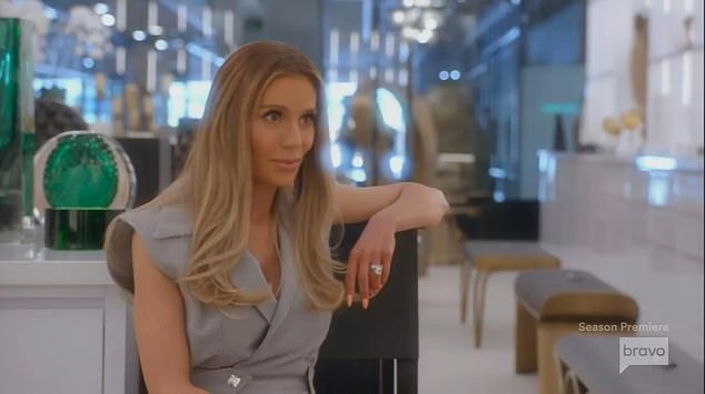 Intervju dolazi nekoliko dana nakon što je premijera sezone ponudila neobrađen pogled na neposredne posljedice razlaza Dorit i PK-a