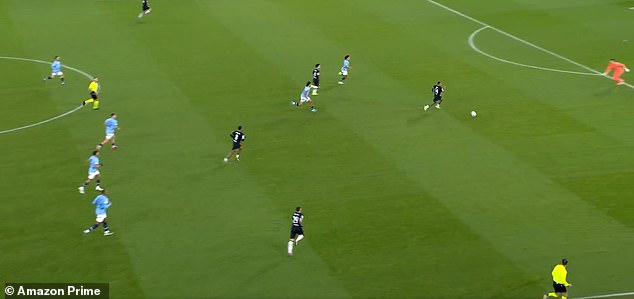 Snimka izjednačujućeg pogotka pokazala je zvijezde Feyenoorda kako trče naprijed kako bi podržali Igora Paixaoa