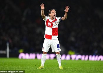 Ako je ovo bila posljednja prilika Škota da uhvate Luku Modrića na djelu, kakva lijepa uspomena na pravu legendu. Graciozan. Elegantan. I na kraju djela, piše Gary Keown