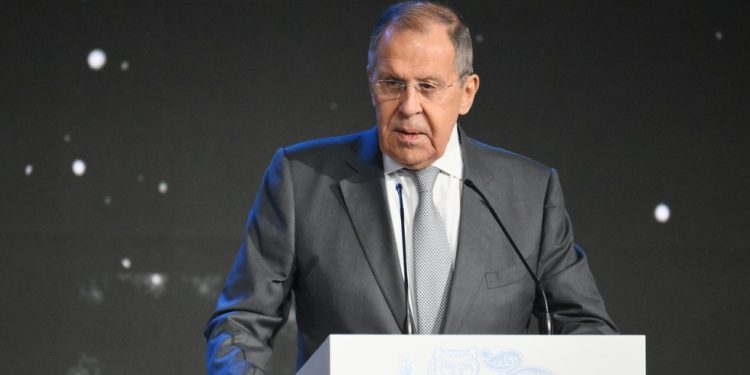 ‘Anglosaksonci’ pripremaju zapadnu Europu za izravan sukob s Rusijom – Lavrov — RT Rusija i bivši Sovjetski Savez