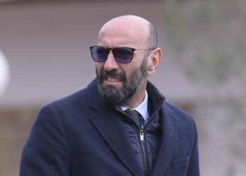 Aston Villa-Juve, Monchi na Douglasa Luiza